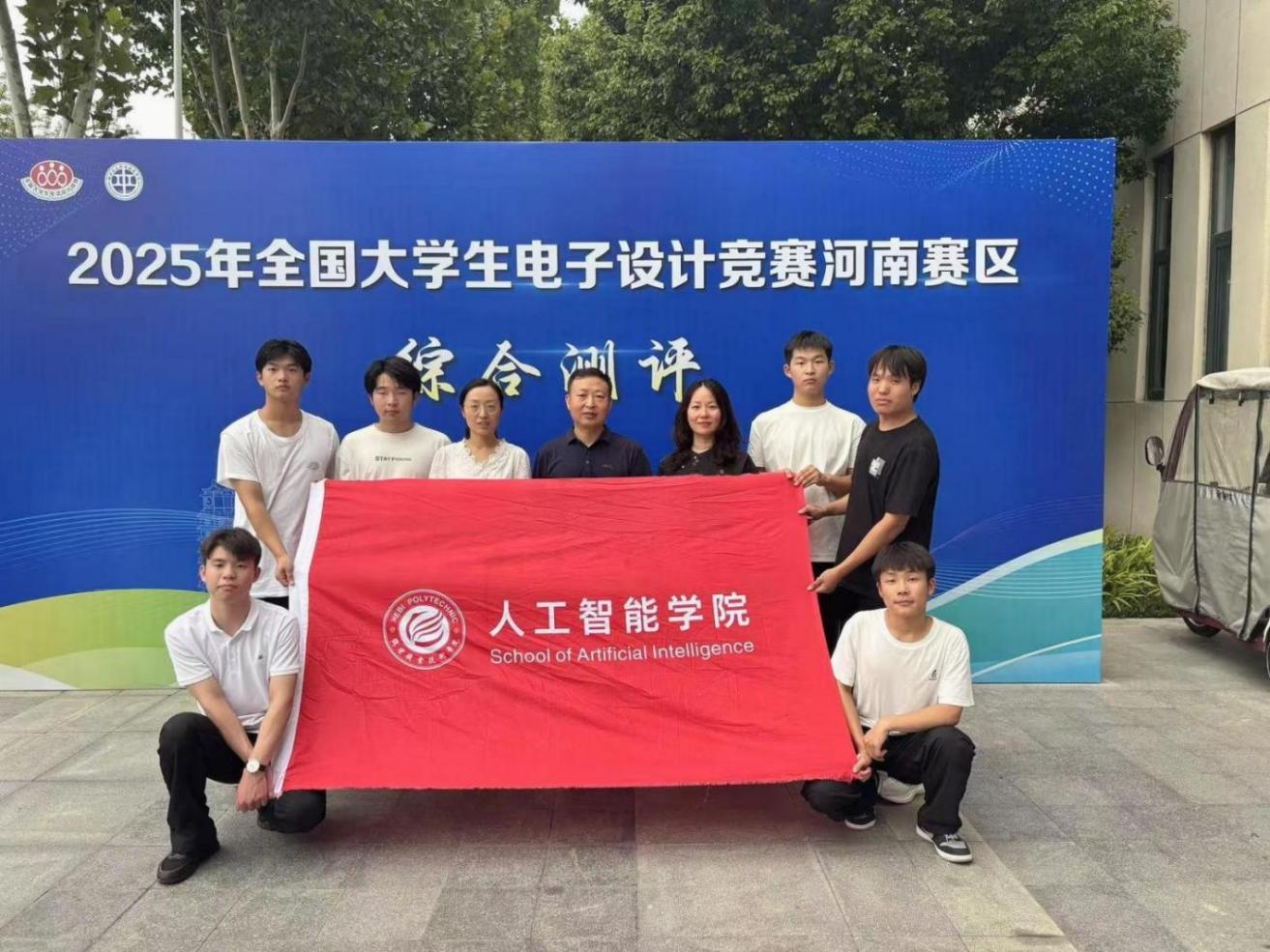 说明: 5ec140c77d33762b2b8e85827fd3cb99