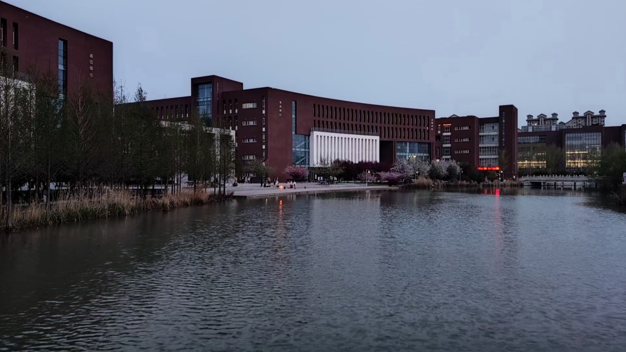 说明: C:\Users\Administrator\Desktop\摄影比赛作品（员工组）\照片\摄影+22信息安全班+李楠，陈航宇，牟旭可，武明华+18239271891\mmexport1678329077893.jpg