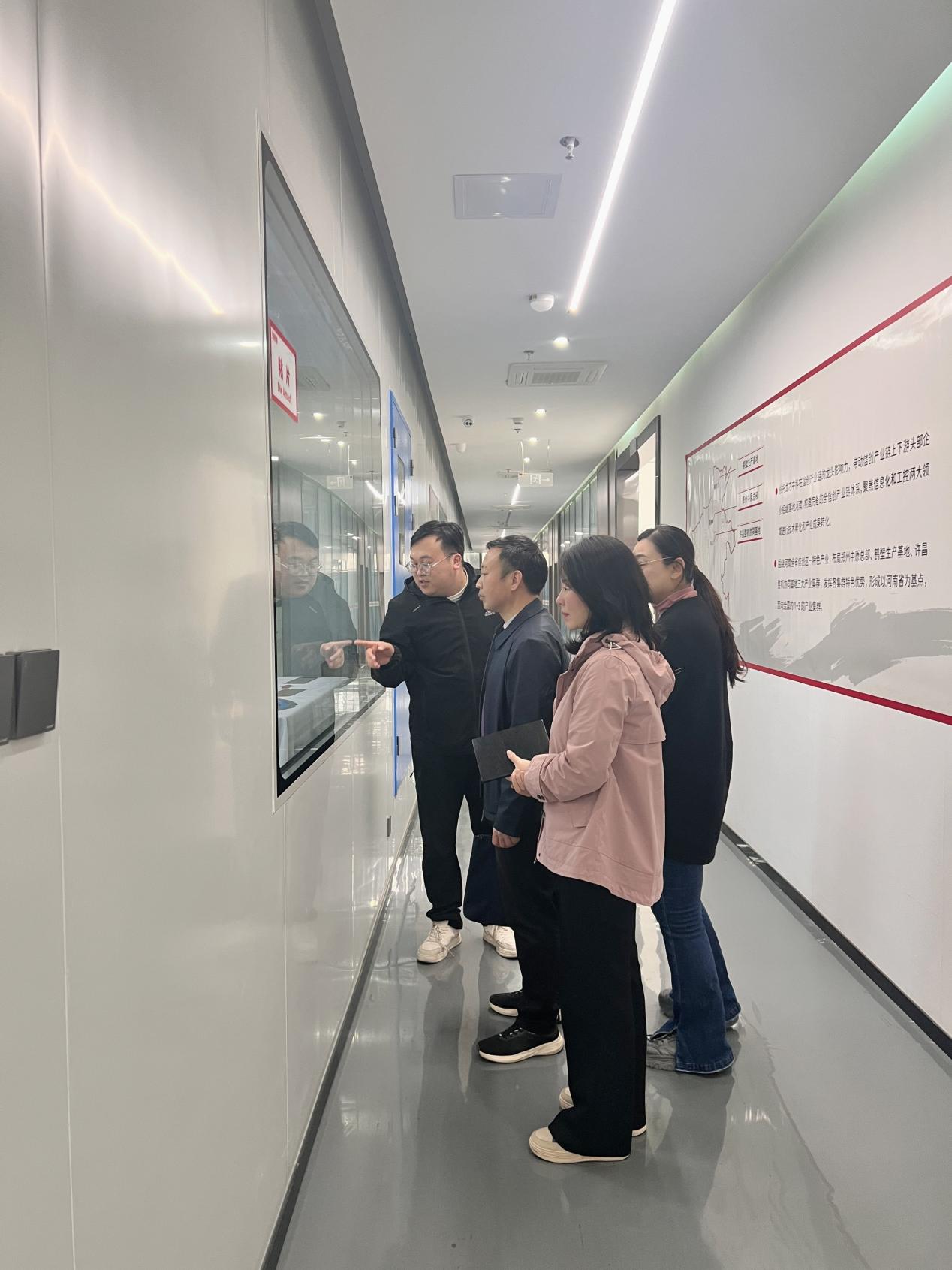 说明: 06264de6f2876930f998acc8ba81025